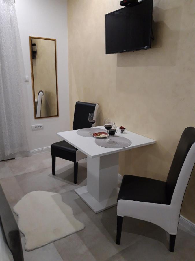 Apartmani Krtolica Нови-Сад Экстерьер фото